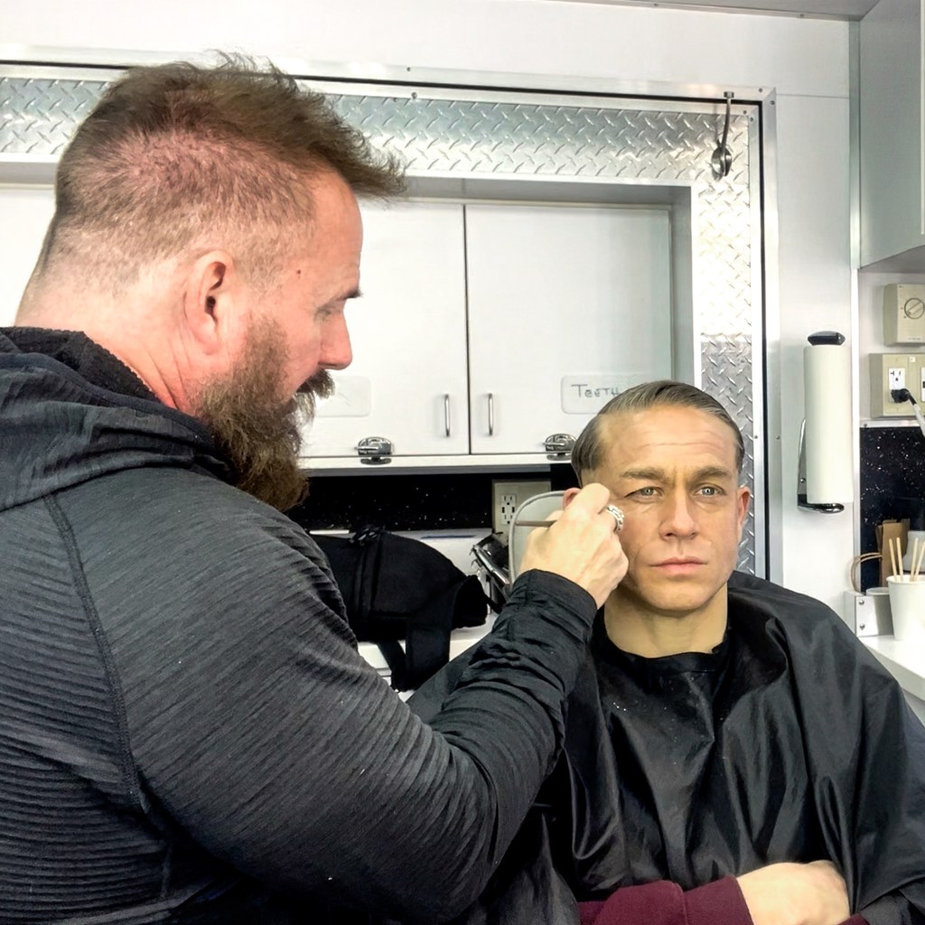 Charlie Hunnam on His Physical and Vocal Transformation to Play Ed Gein in ‘Monster’