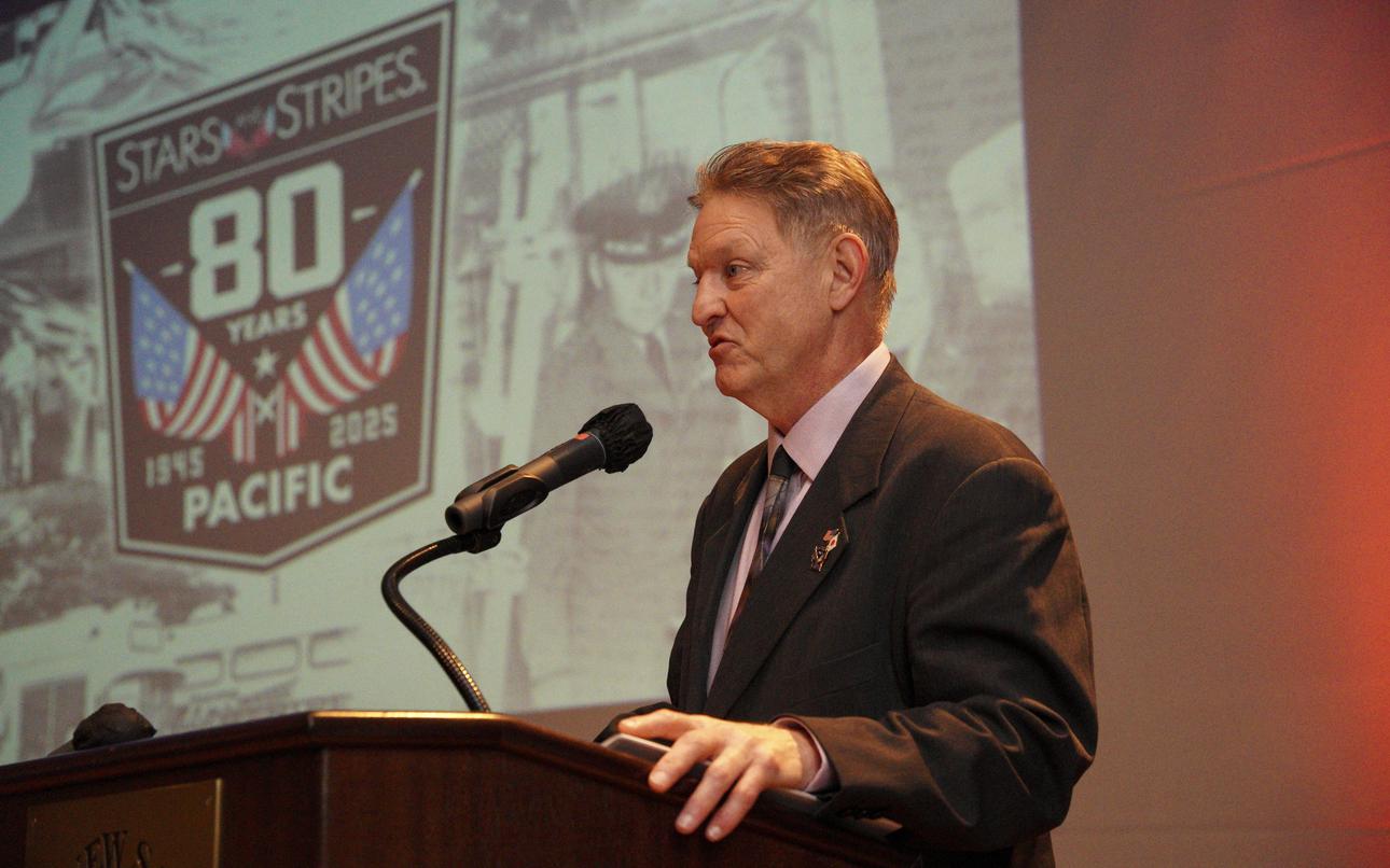 Stars and Stripes publisher announces retirement