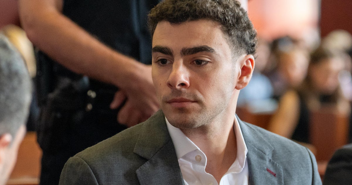 Luigi Mangione pleads guilty in federal case, admits to shooting Brian Thompson