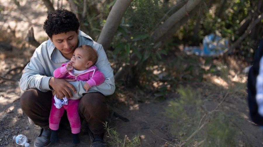 Asylum-seekers and kids in court are Trump's next deportation target