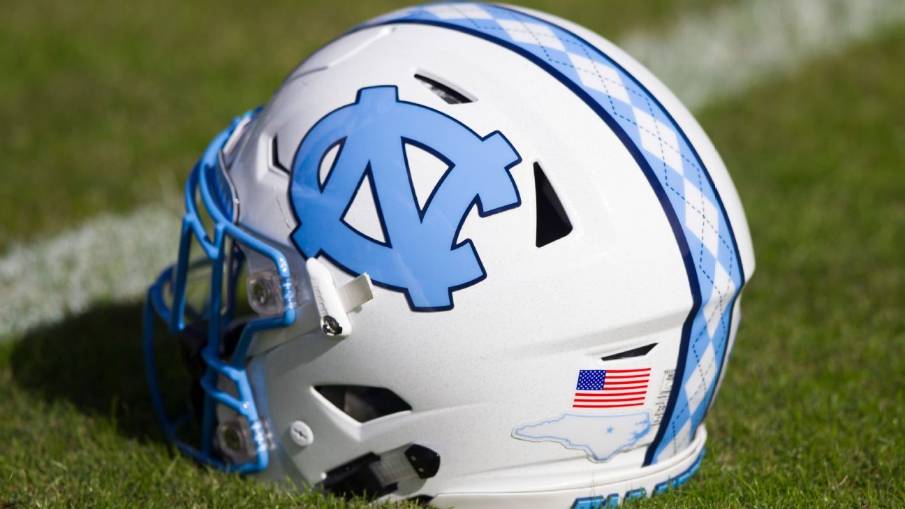 Sources: Edwards wins QB battle, to start for UNC