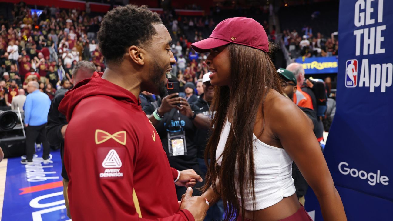 Donovan Mitchell and Coco Jones tie the knot in Greenwich ceremony