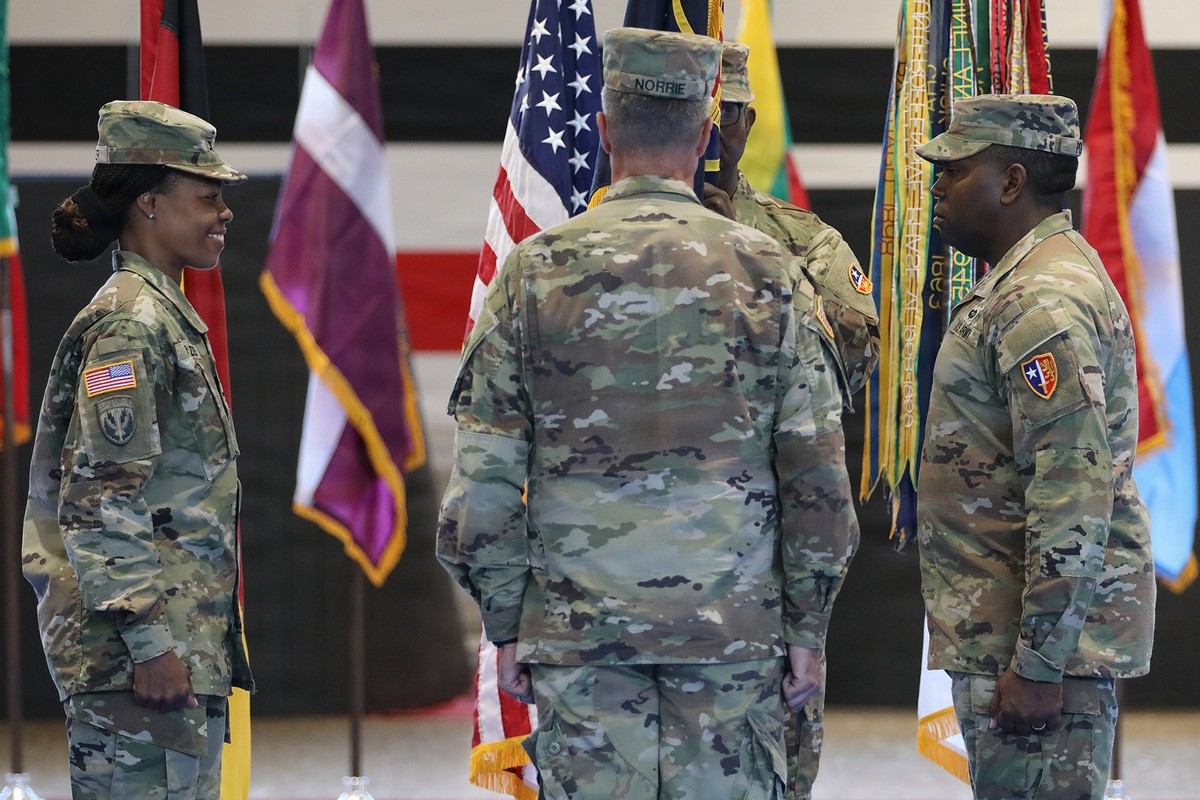 U.S. Army NATO Brigade Welcomes New Commander