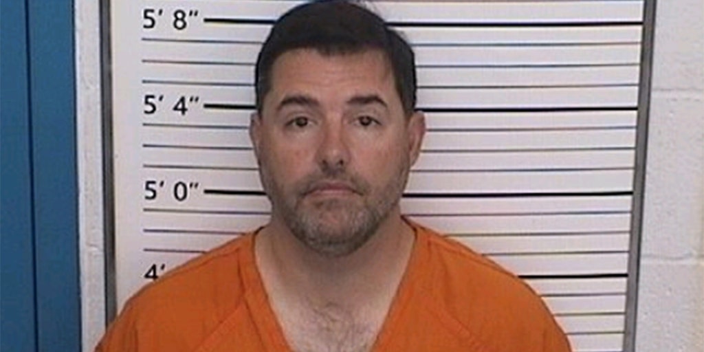 NFL owner's prostitution arrest puts top Dem committee on defense: 'So desperate for cash'