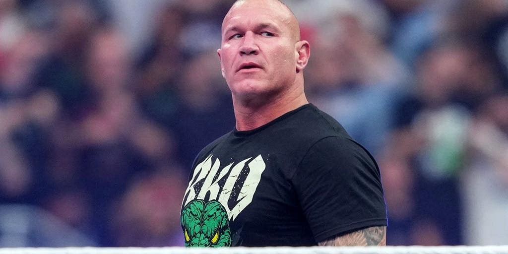 Randy Orton puts his fangs into Cody Rhodes, costs him WWE title against CM Punk at SummerSlam
