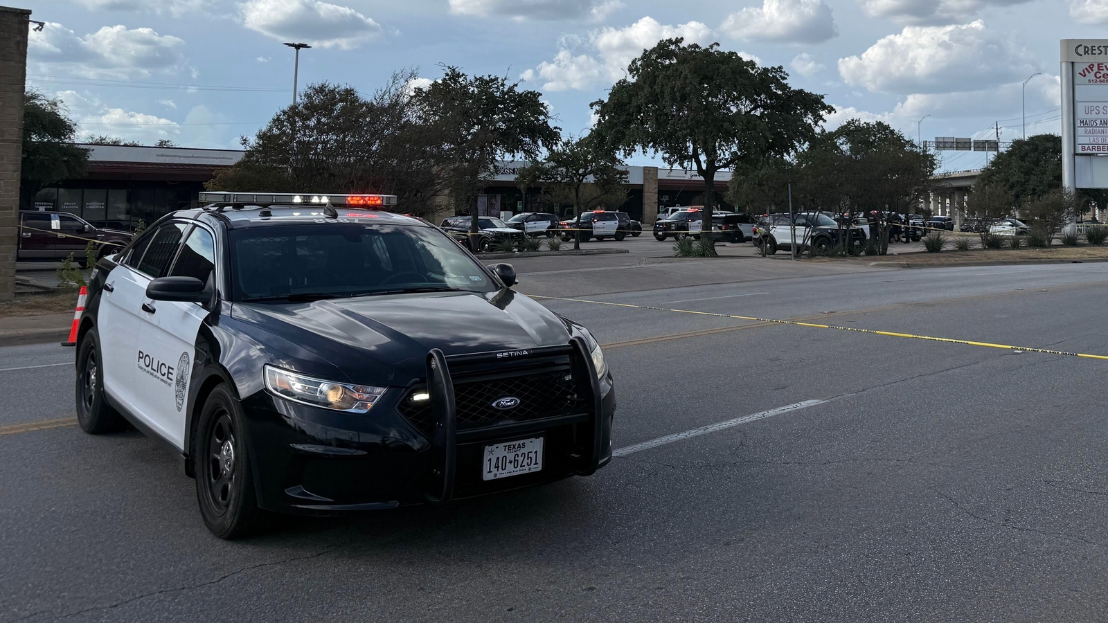 ICE shooting in Texas: ICE agent wounds man in Austin shooting today, officials say – ABC7 Bay Area