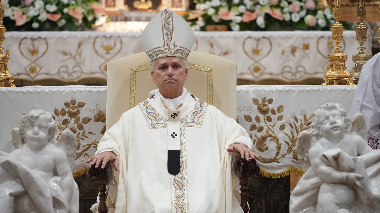 Pope Leo XIV in France to find a secular country at odds with Catholic teaching on life – ABC11 News