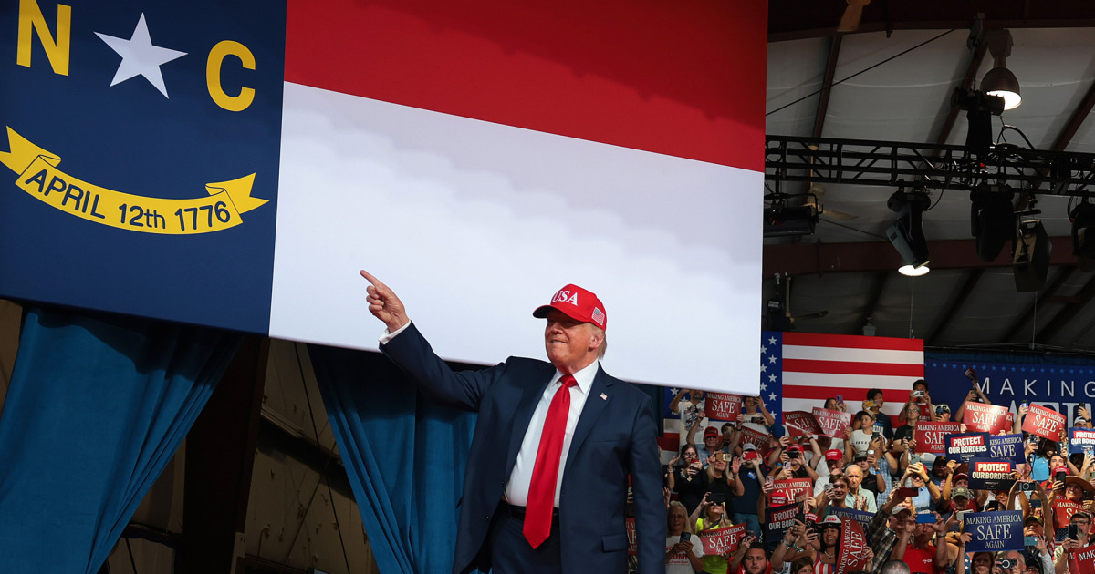 Trump bashes Democrats on crime while campaigning for Michael Whatley in North Carolina