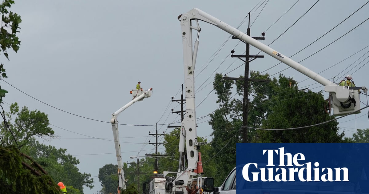 Severe storms cut power supply to 540,000 homes in US midwest – The Guardian
