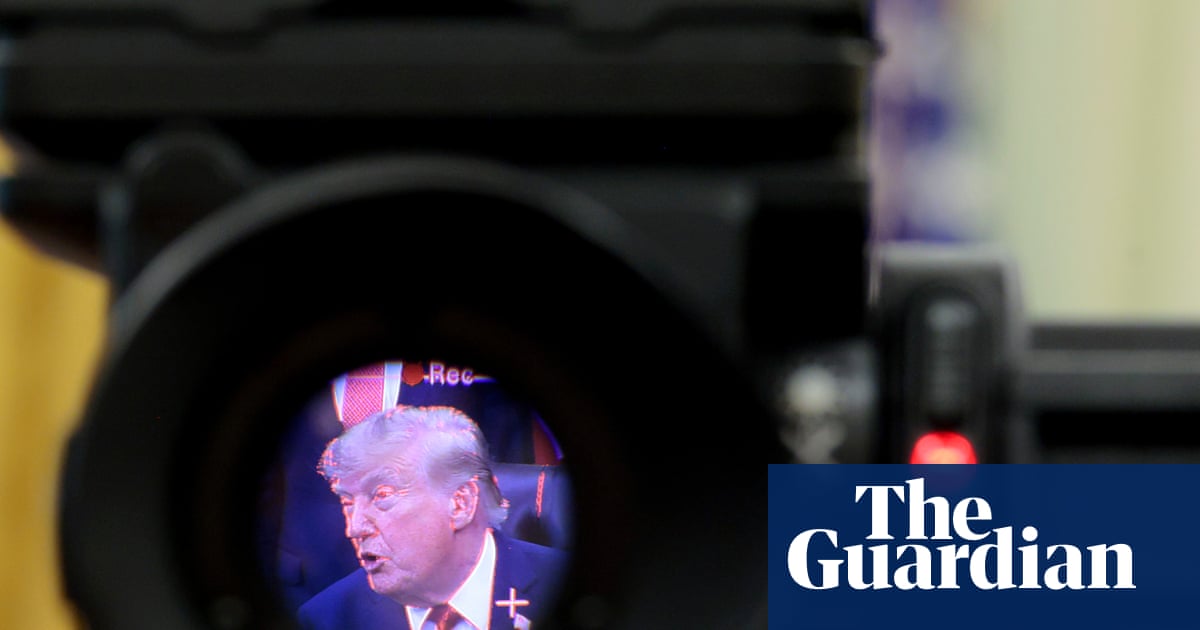 US TV networks suspend White House pool coverage over Trump media ban – The Guardian