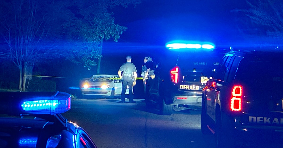 1 man dead, 1 arrested in shooting after argument outside DeKalb County home, police say – CBS News