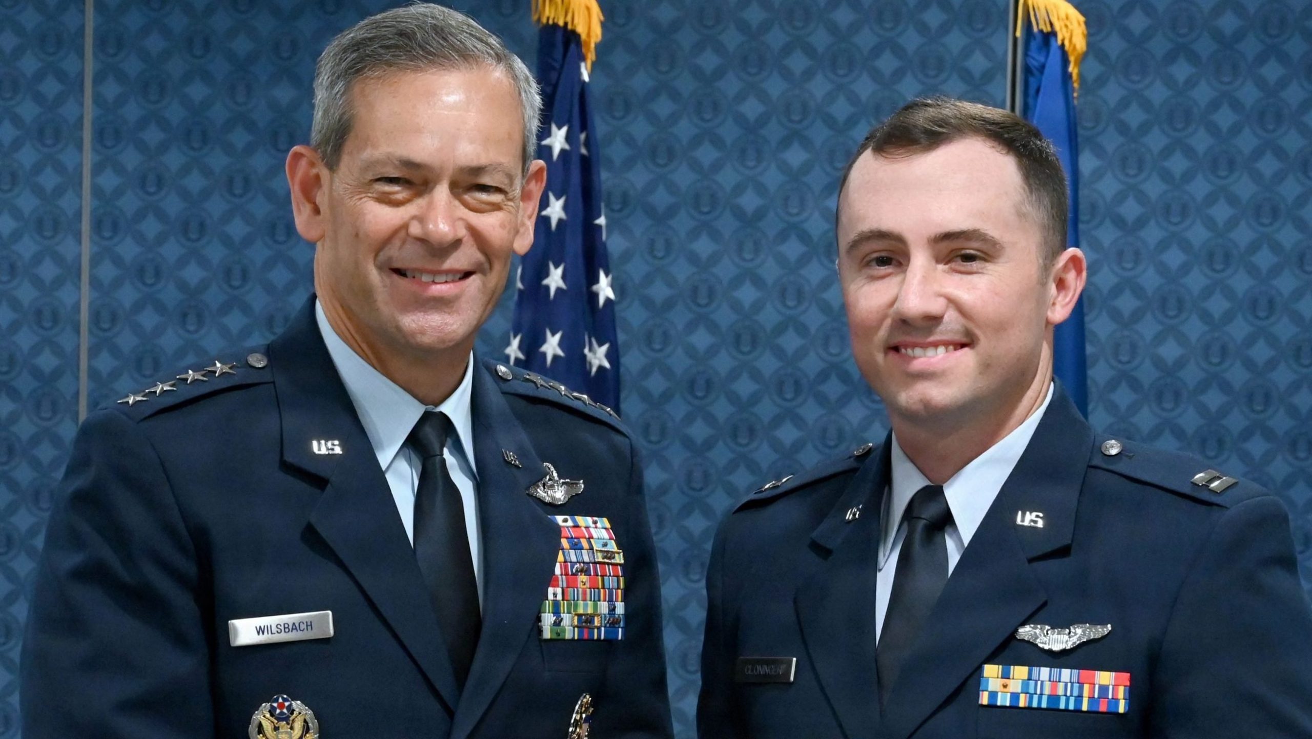 F-22 pilot made a safe belly landing after wheel fell off