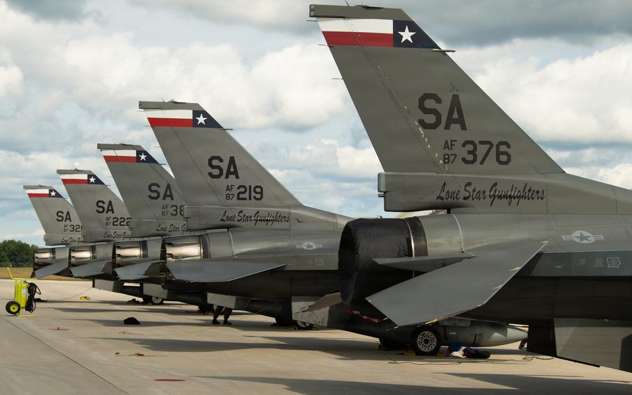 Pilot safely ejects from crash of Texas Air National Guard F-16 in northern Michigan