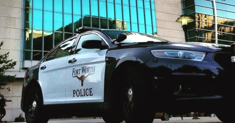 Man faces charges after south Fort Worth crash leaves 2 seriously injured, police say – CBS News