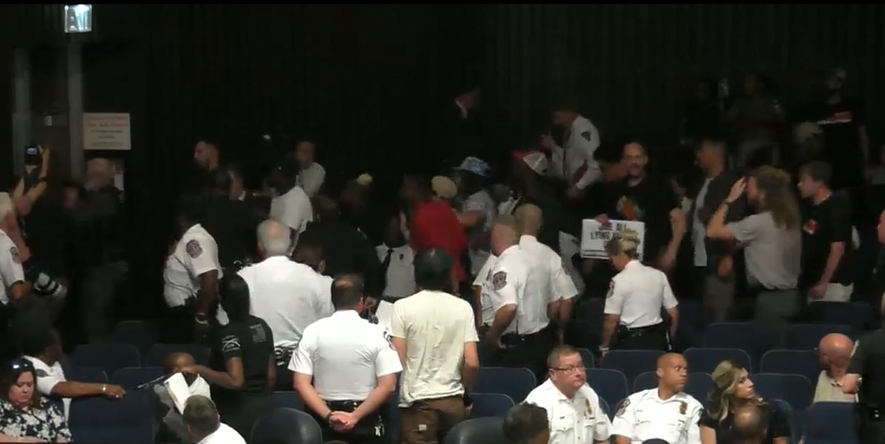 Complaint accuses Marion County deputies of excessive force in council meeting incident – WRTV