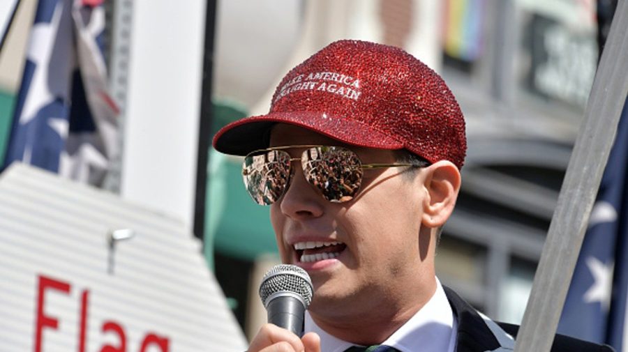 Milo Yiannopoulos 'very ashamed' of support for Trump after deportation