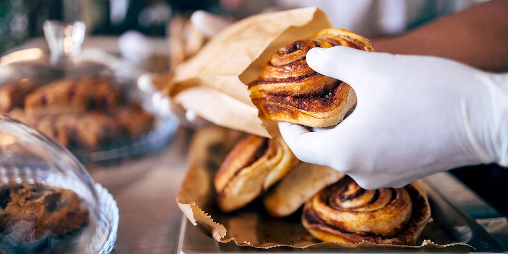 Viral bakery's missing cinnamon rolls spark $3,100 theft accusation and Border Patrol plot twist