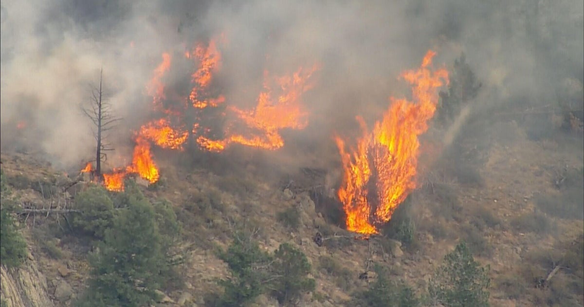 Evacuations lifted for Pinewood Springs in Northern Colorado for Moose Mountain Fire – CBS News