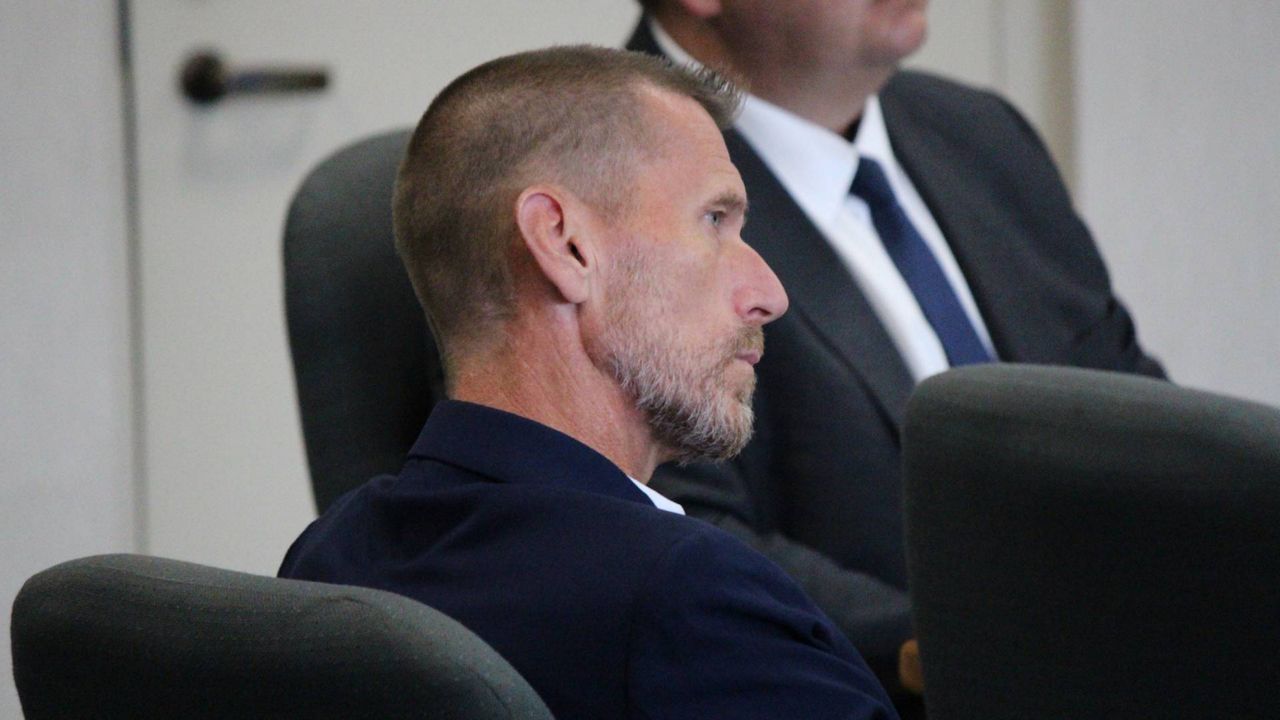 Jury convicts Vermont man of attempted murder in shooting of 3 Pales­tinian students – spectrumlocalnews.com