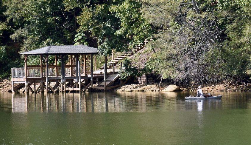 Record breaking temperatures to come to a halt. Fall colors may already be irredeemable. – Kingsport Times News