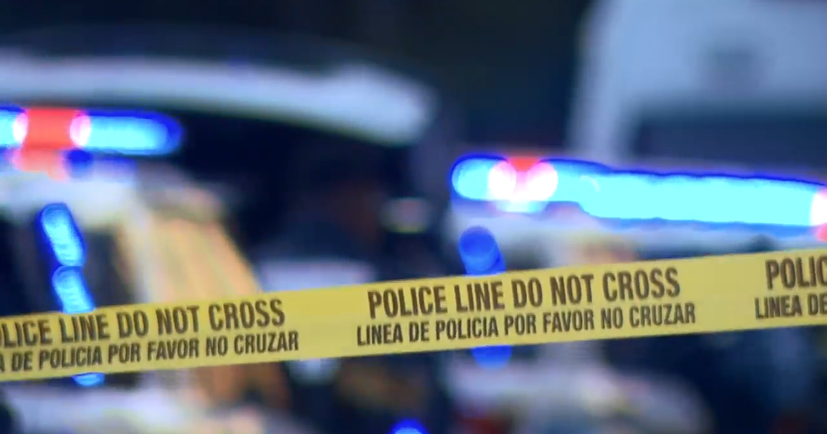 Man charged with triple shooting in Deep Ellum, Dallas police say – CBS News