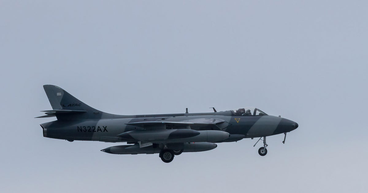 Military training jet from Point Mugu crashes in Morro Bay – CBS News