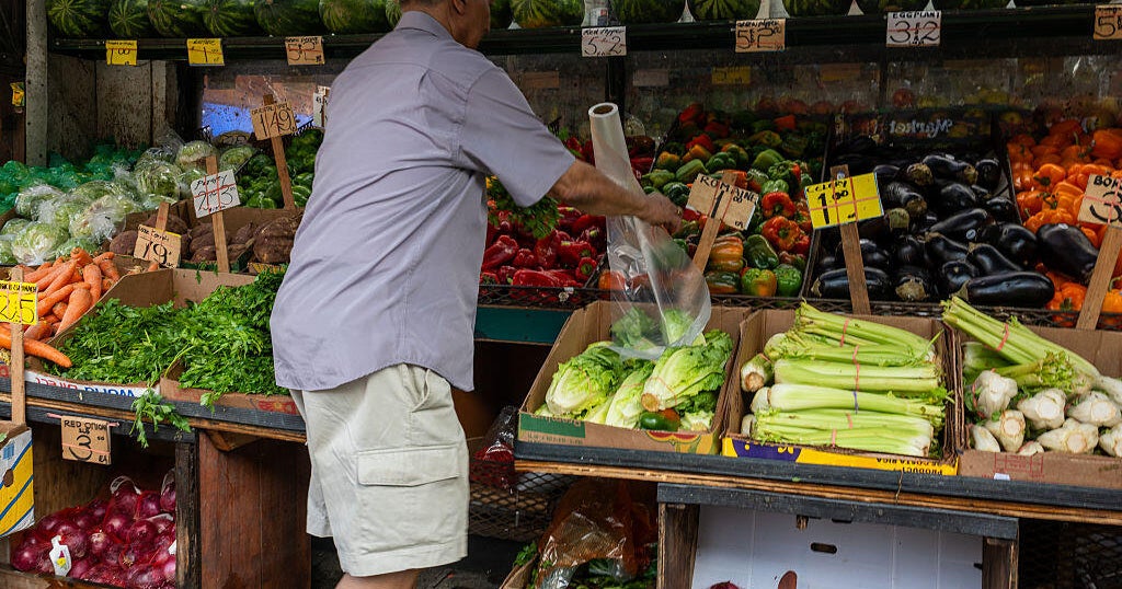 Food safety becomes election issue as major outbreaks, recalls cause concern