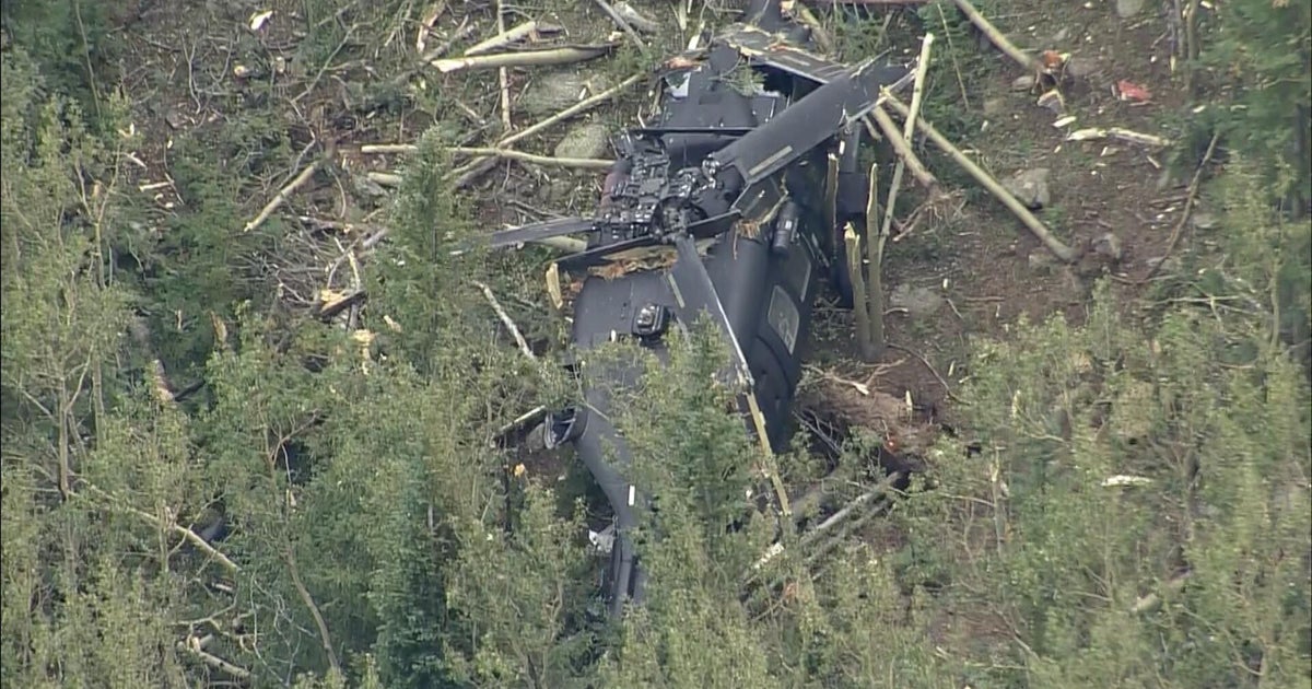 Army Black Hawk helicopter goes down in Colorado foothills west of Denver in "aviation mishap," no reported injuries – CBS News