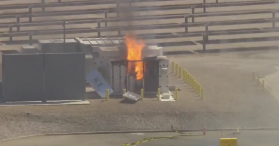Hundreds still evacuated in La Verne after hazardous lithium-ion fire at Metropolitan Water District – CBS News
