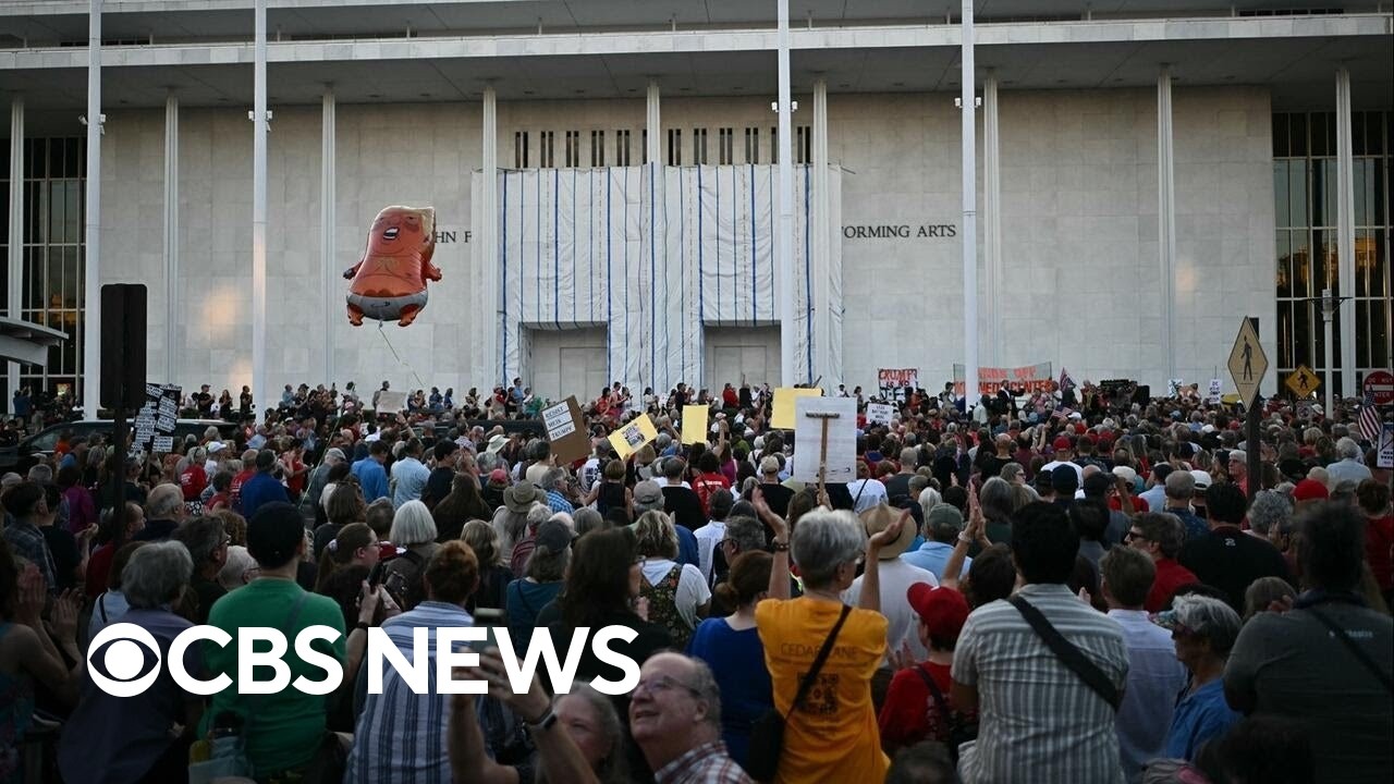 Protesters gather outside Kennedy Center after Trump threatens demolition