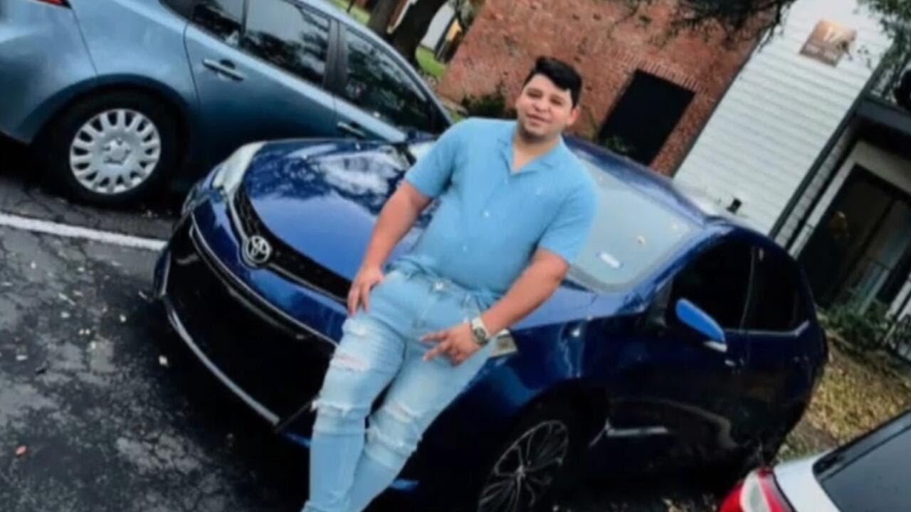 ICE agent shoots Venezuelan man in Texas