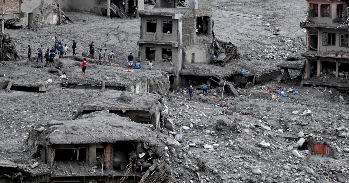 American missing in wake of Nepal floods contacted, Nepali officials tell CBS News – CBS News