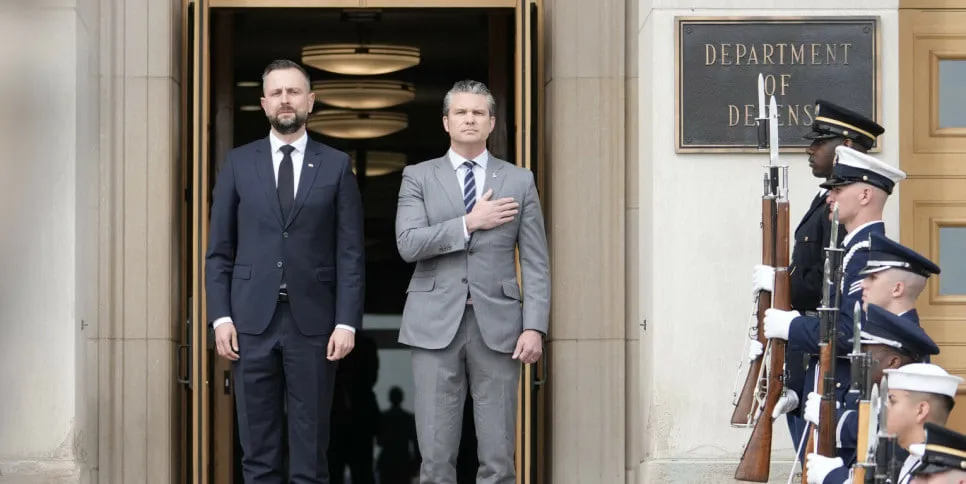 The U.S. has asked that the Polish defense minister's visit to the Pentagon be canceled – UA.NEWS