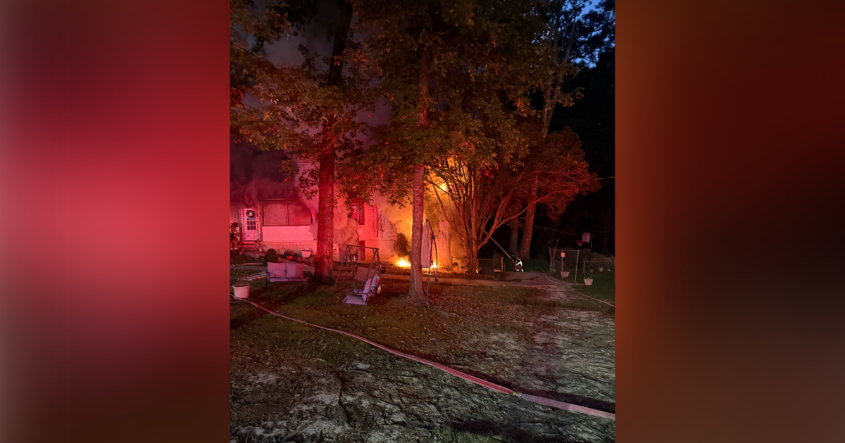 2 critically injured after fire at Gwinnett County home, officials say – FOX 5 Atlanta