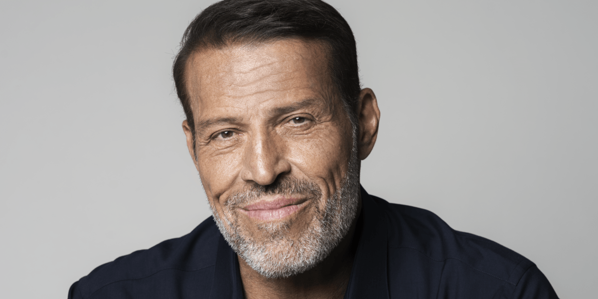 Tony Robbins and Christopher Zook on 'the holy grail of investing' and the game-changing era of defense tech – Fortune