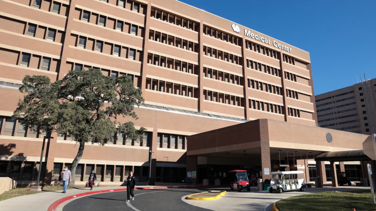 Audie Murphy VA hospital report shows privacy violations, failure to meet safety requirements – Texas Public Radio | TPR