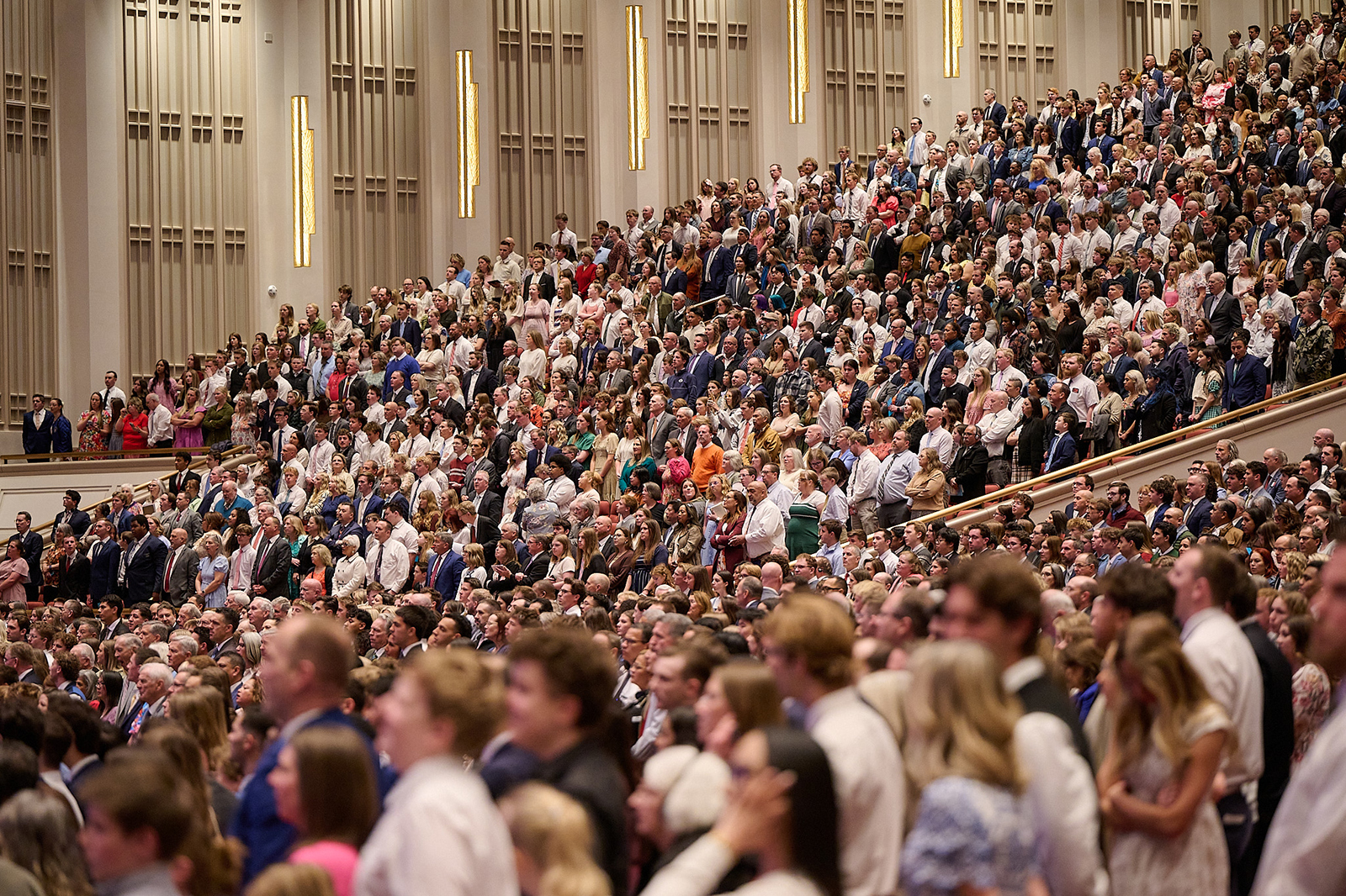 9 ways US Mormons are changing, according to Pew data