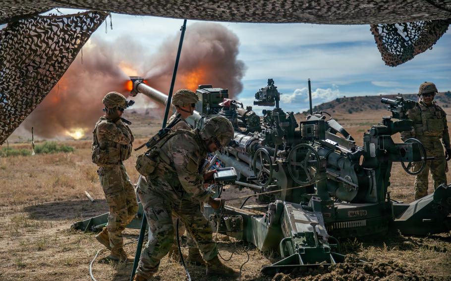 Army war strategy says winning first battle requires forward forces
