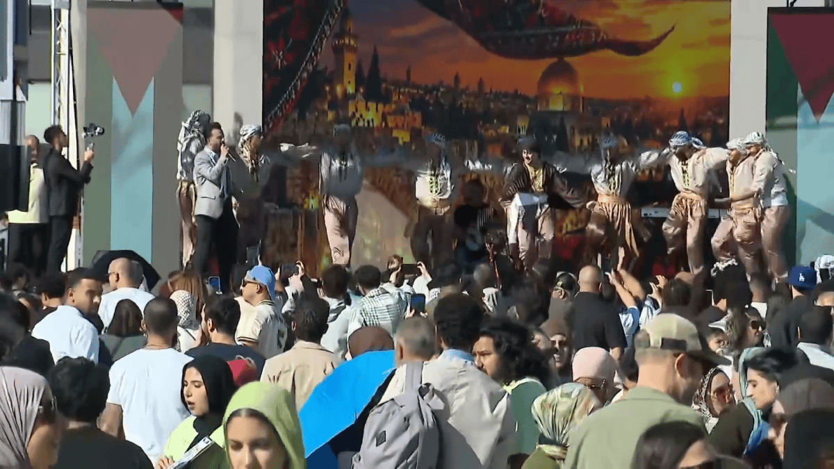 Tense protests surround Palestine Fest in suburban Bridgeview – NBC 5 Chicago