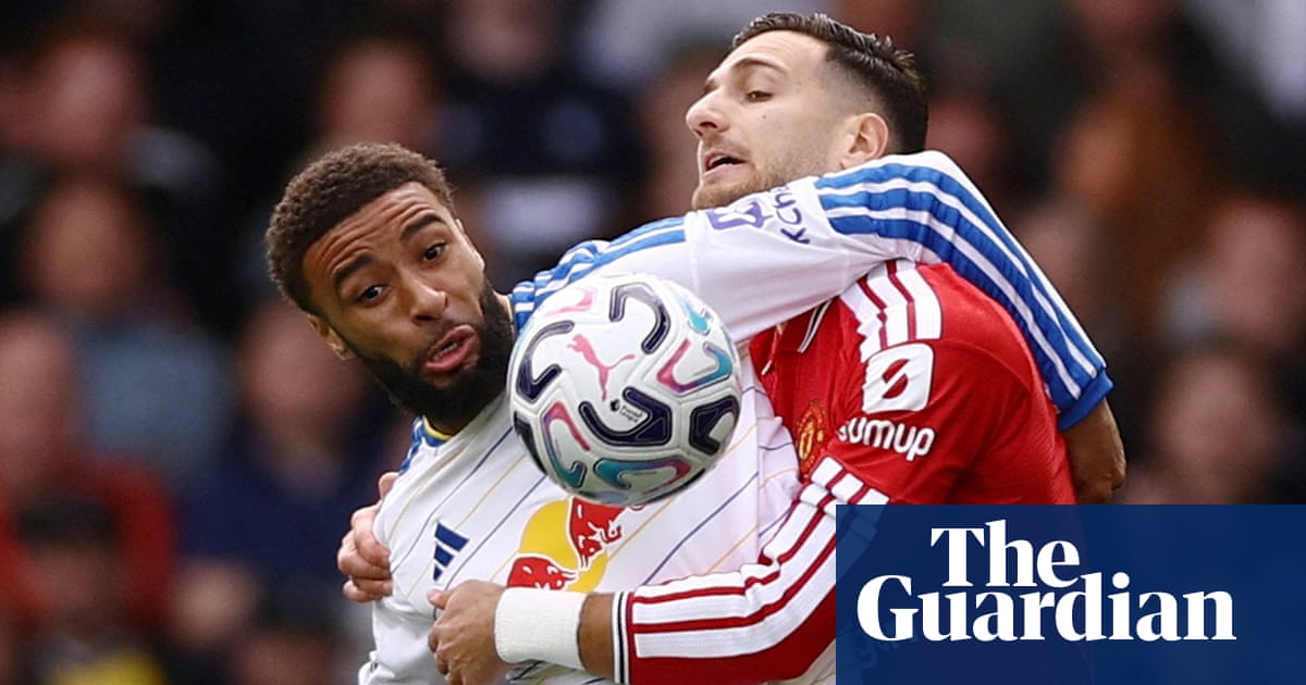 Manchester United held as Calvert-Lewin’s Leeds leveller keeps pressure on Carrick