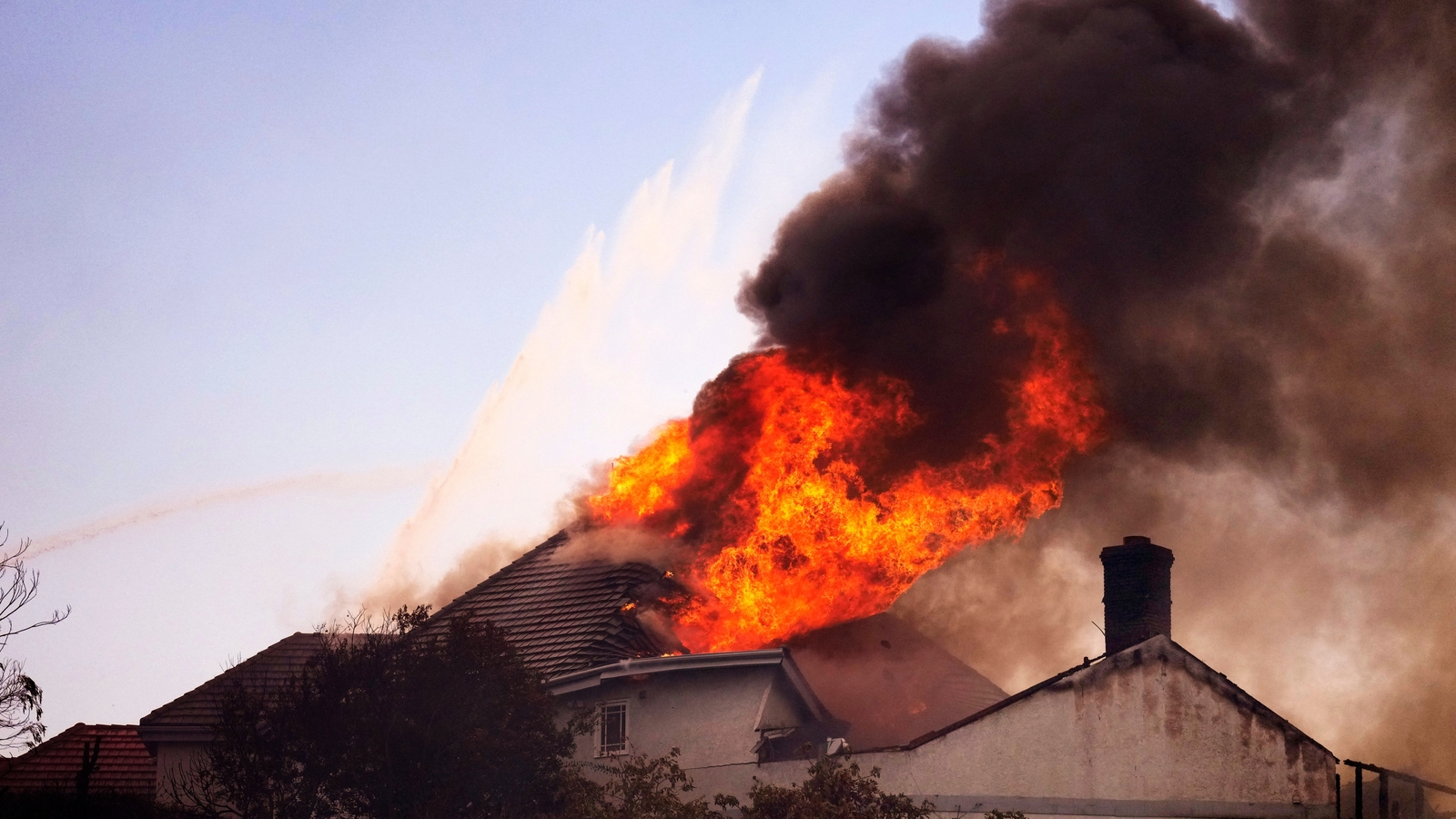 Complaint alleges destructive Norte Fire was caused by San Diego Gas & Electric equipment failure – ABC7 Los Angeles