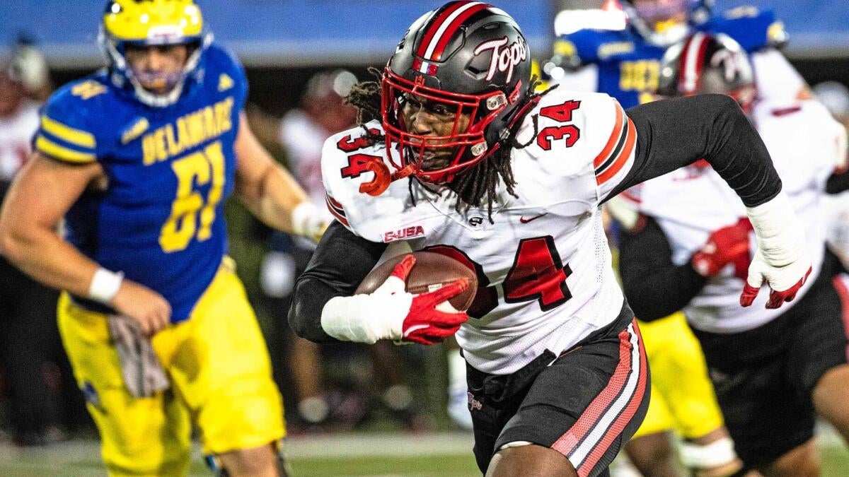 Delaware vs. Western Kentucky odds, college football picks: Back Hilltoppers to win Conference USA shootout