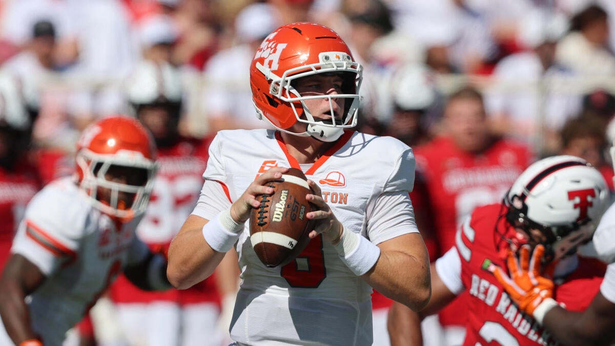 New Mexico State vs. Sam Houston odds, prediction: Week 8 college football Wednesday picks by proven model