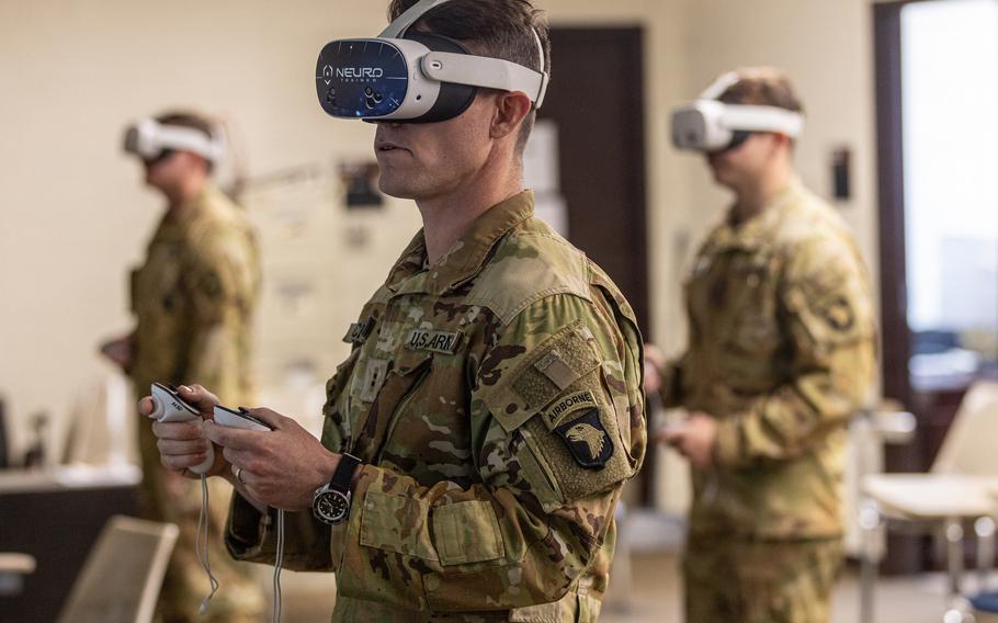 The Army is using virtual reality to give pilots’ brains a workout