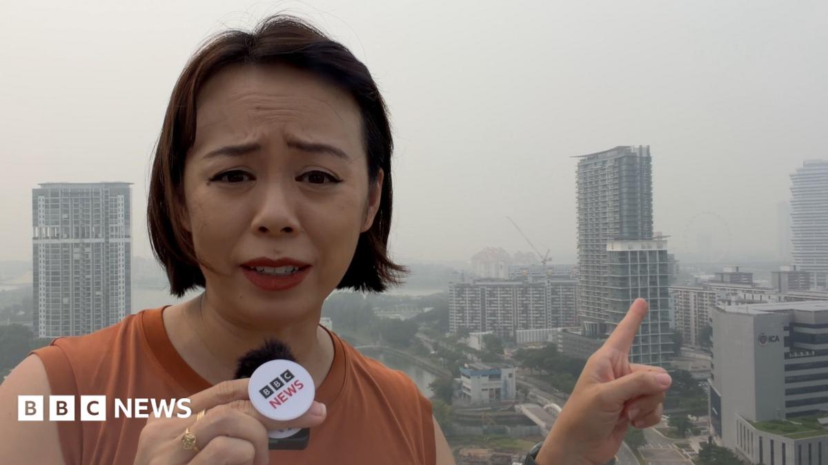 How toxic haze is causing Singapore’s landmarks to disappear