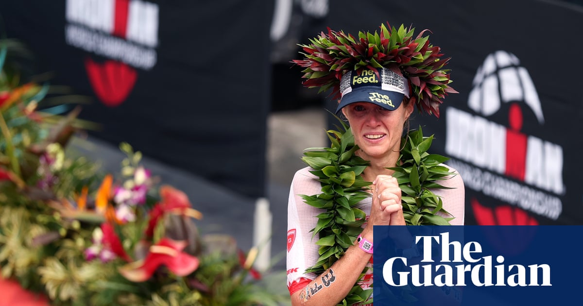 Taylor Knibb wins Ironman world title after leader collapses in dramatic Kona finish