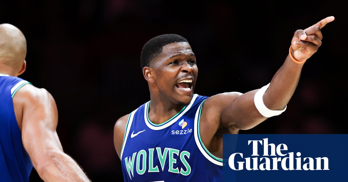 Anthony Edwards scores 45 as Timberwolves spoil Giannis Antetokounmpo’s Heat debut
