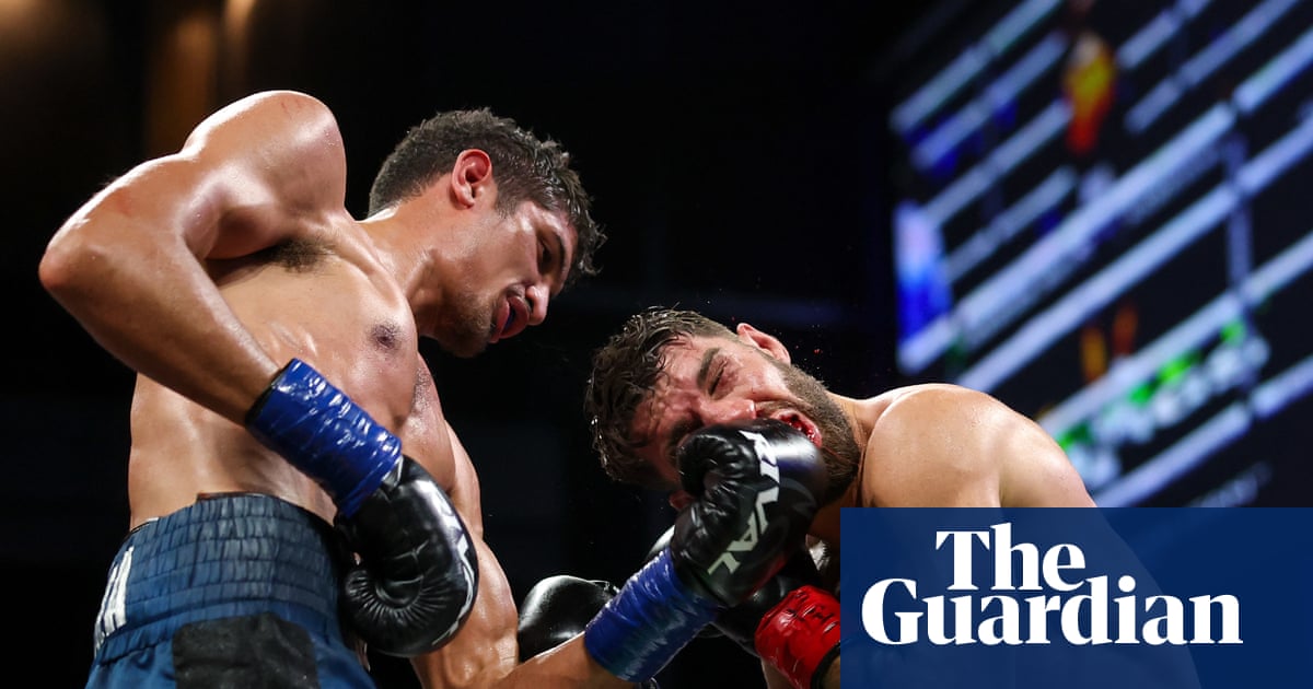 Fundora brutally knocks out Hadribeaj with one second left to retain 154lb title