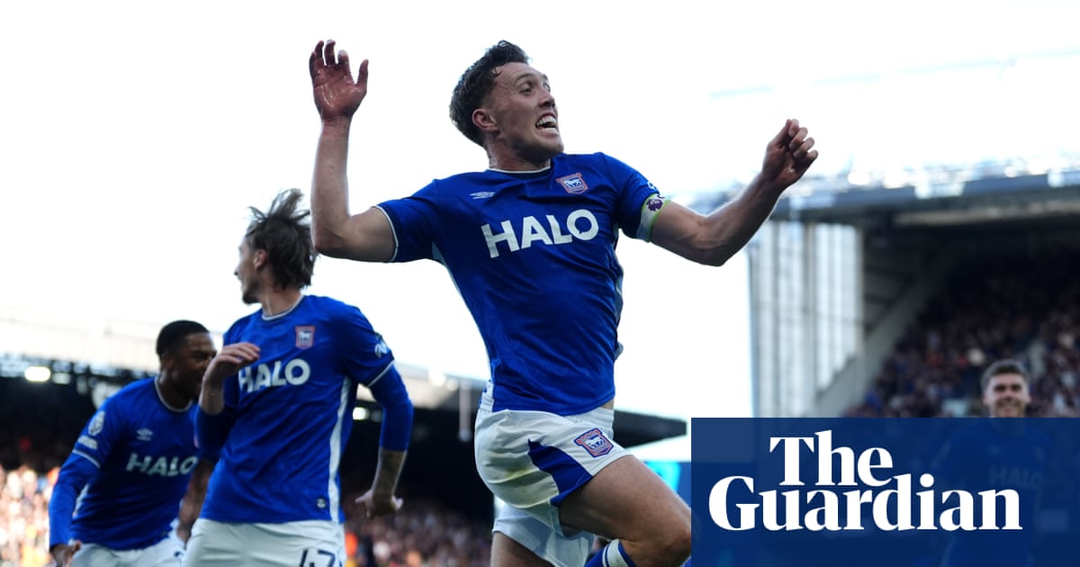 Ipswich’s O’Shea and and Outtara stun Fulham with last-gasp comeback win