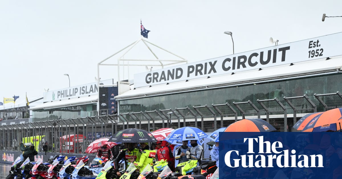 Inglorious end as rain cancels final MotoGP race at Phillip Island in setback for Márquez